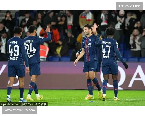 马尤鲁禁区扫射破门，巴黎半场2-0领先雷恩